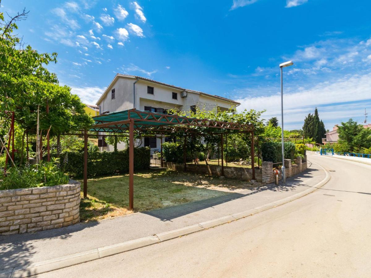 Apartment Bellevue - Pul330 By Interhome Pjescana Uvala Zewnętrze zdjęcie